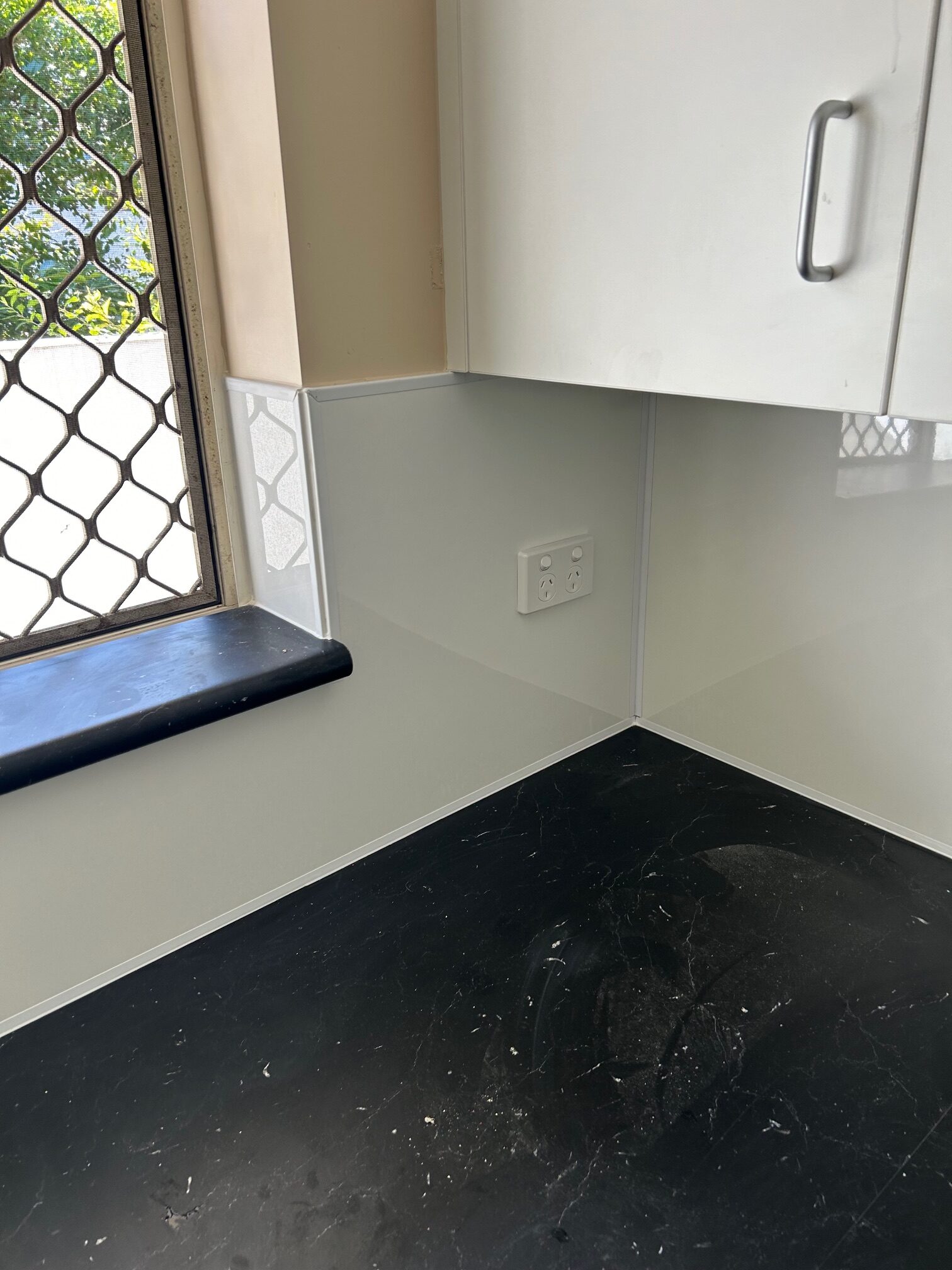 Powerpoints installation brisbane by SEQ Sparky for a clean and modern kitchen finish