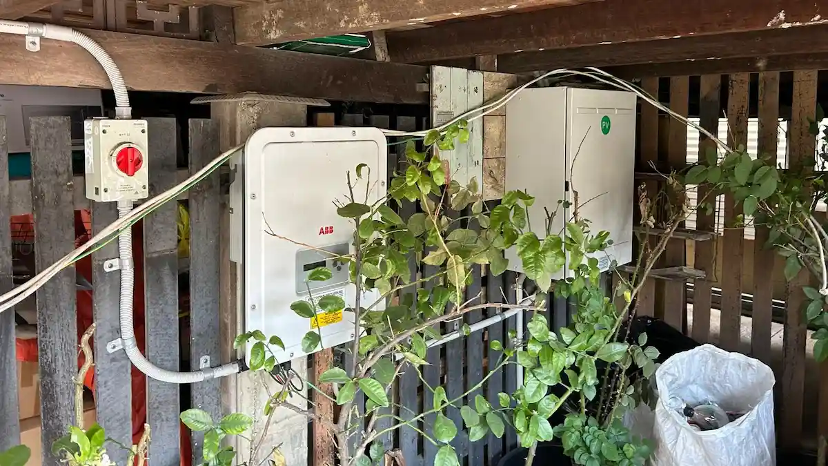 Electrician in East Brisbane switchboard relocation and installation