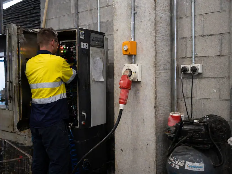 Three phase power installation Brisbane workshop