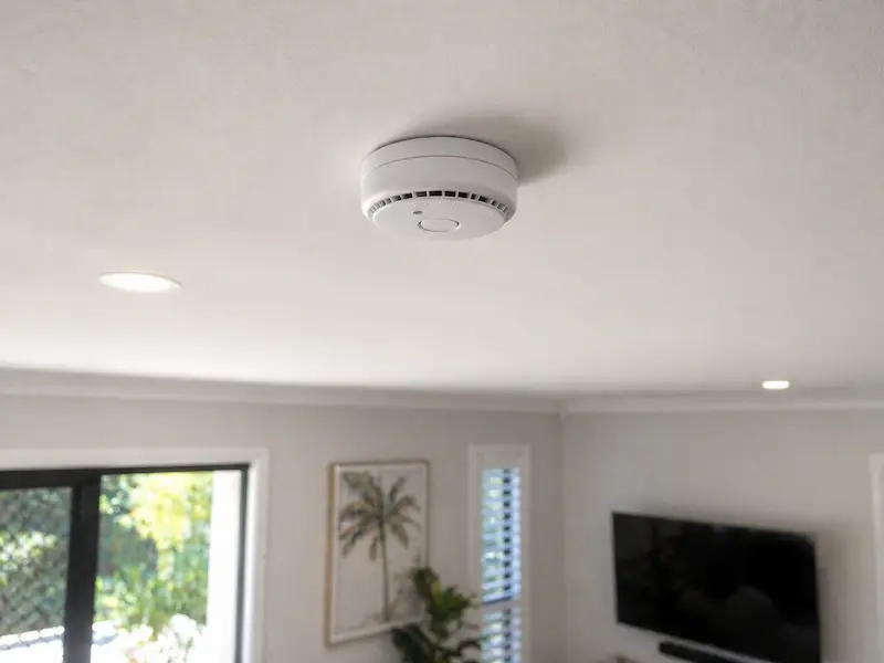 Smoke alarm installation in Holland Park Brisbane
